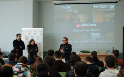 Entrega de premios en nuestro centro del Hack-a-ton realizado por Clever Global
